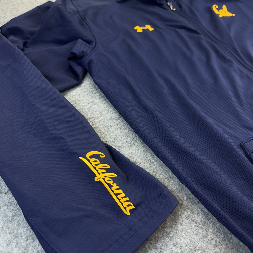 Under Armour Men's Full Zip Jacket Navy Cal Golden Bears Loose Fit XXL 2XL Light - Picture 2 of 9